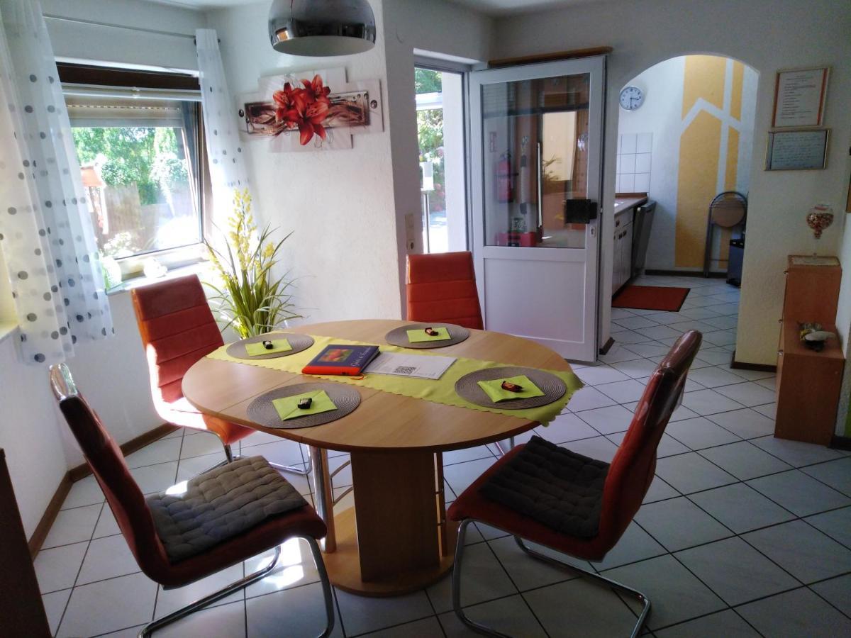 קיפנהיים Ferienwohnung Kiruga מראה חיצוני תמונה